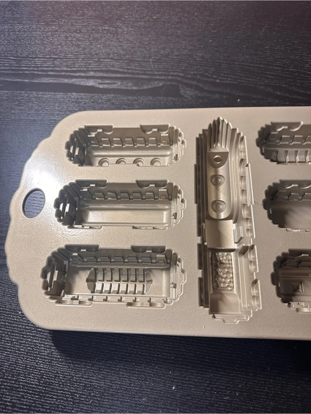 Nordic Ware Locomotive Train Cake Pan Gold Nonstick Aluminum Bakeware Mold
